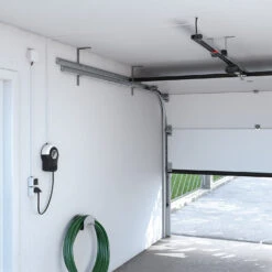 SOMMER Garagentorantrieb S 9080 Pro+ -Türzubehör Geschäft sommer pro plus anwendungsbeispiel